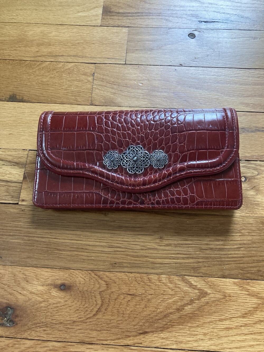 Brighton Red Croc Embossed Leather Organizer Clutch Wallet Vintage Style